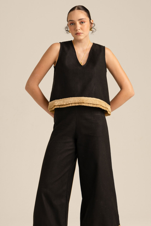 Aluf — ALUF - Blusa Palha Preto