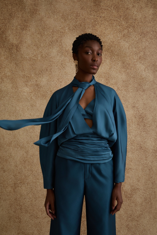 Aluf — BLUSA VENTO AZUL PETRÓLEO