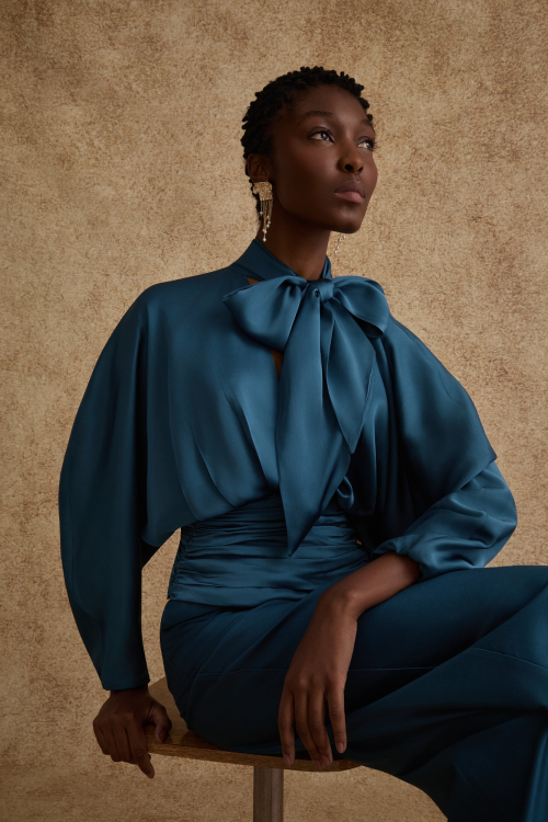 BLUSA VENTO AZUL PETRÓLEO