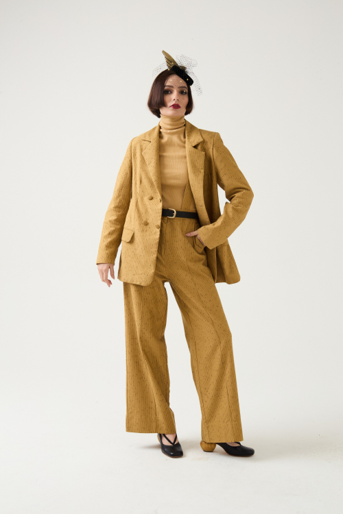 CALÇA LOUISE PALHA
