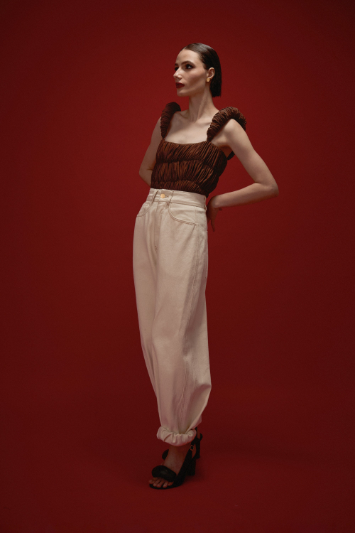 Aluf — ALUF - Top Drape Café