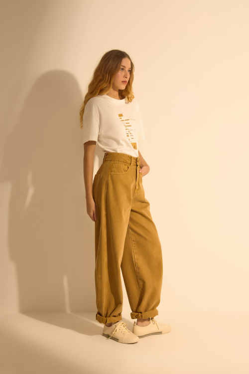 Aluf — CAMISETA VENUS OFF WHITE
