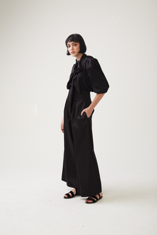 CALÇA BETHÂNIA PRETO LENZING™ ECOVERO 