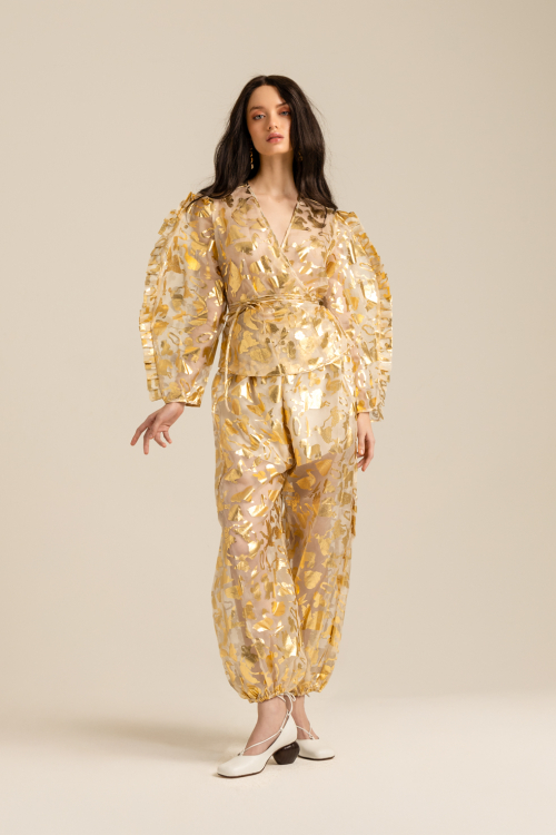 CALÇA RELICÁRIO DOURADO