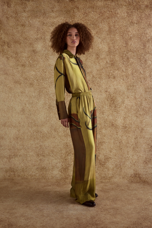 CALÇA PÁTIO DO COLÉGIO