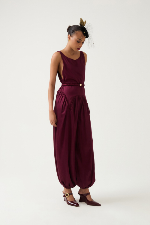 Aluf — ALUF - Macacão Pierrot Vinho Lenzing™ Ecovero™ Tencel™