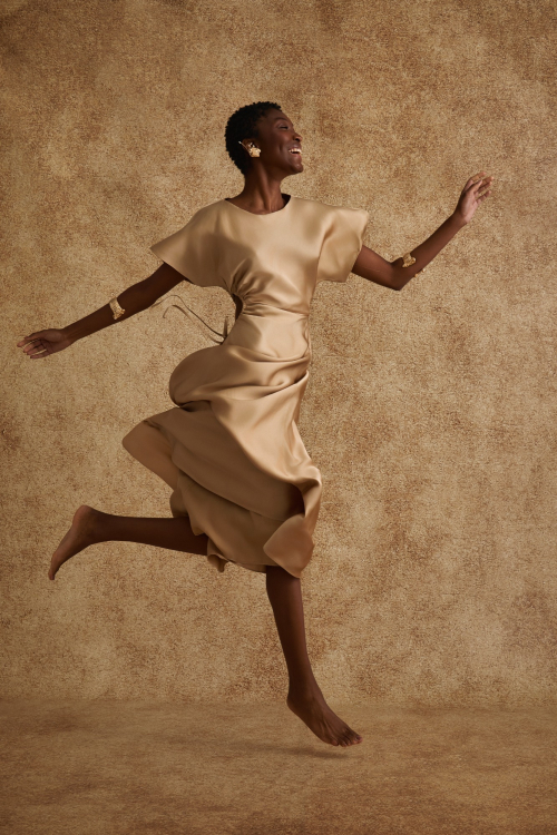 Aluf — VESTIDO CETIM FENDI