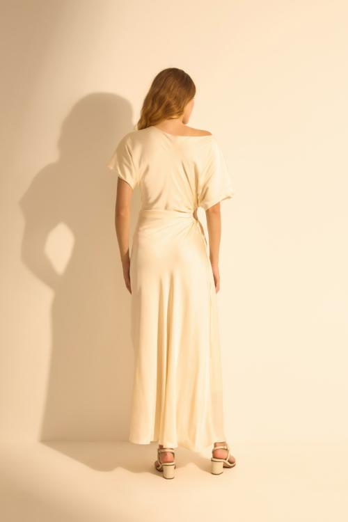 Aluf — VESTIDO CETIM OFF WHITE